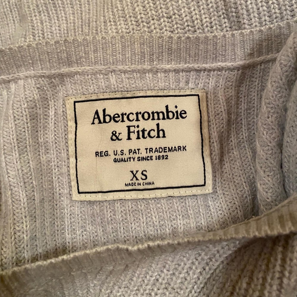 Grey ABERCROMBIE & FITCH sweater